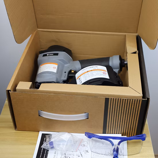 Air Coil Nailer Cn57 Pistola clavadora profesional.